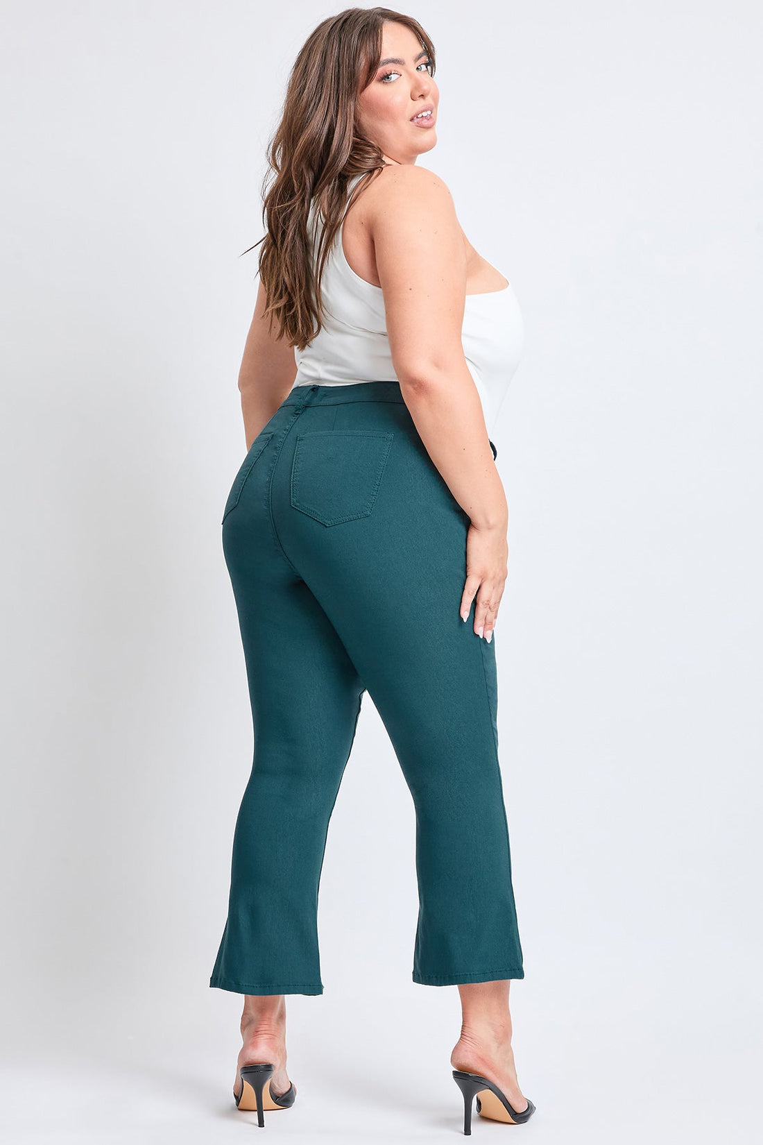 Women's Plus Hyperstretch Cropped Kick Flare Pants