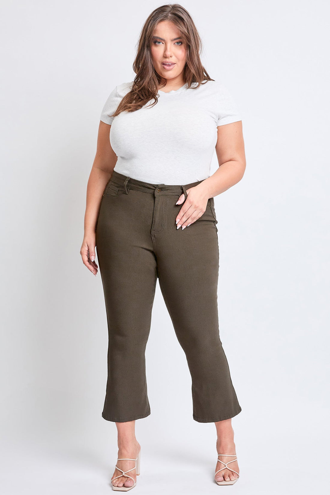 Women's Plus Hyperstretch Cropped Kick Flare Pants