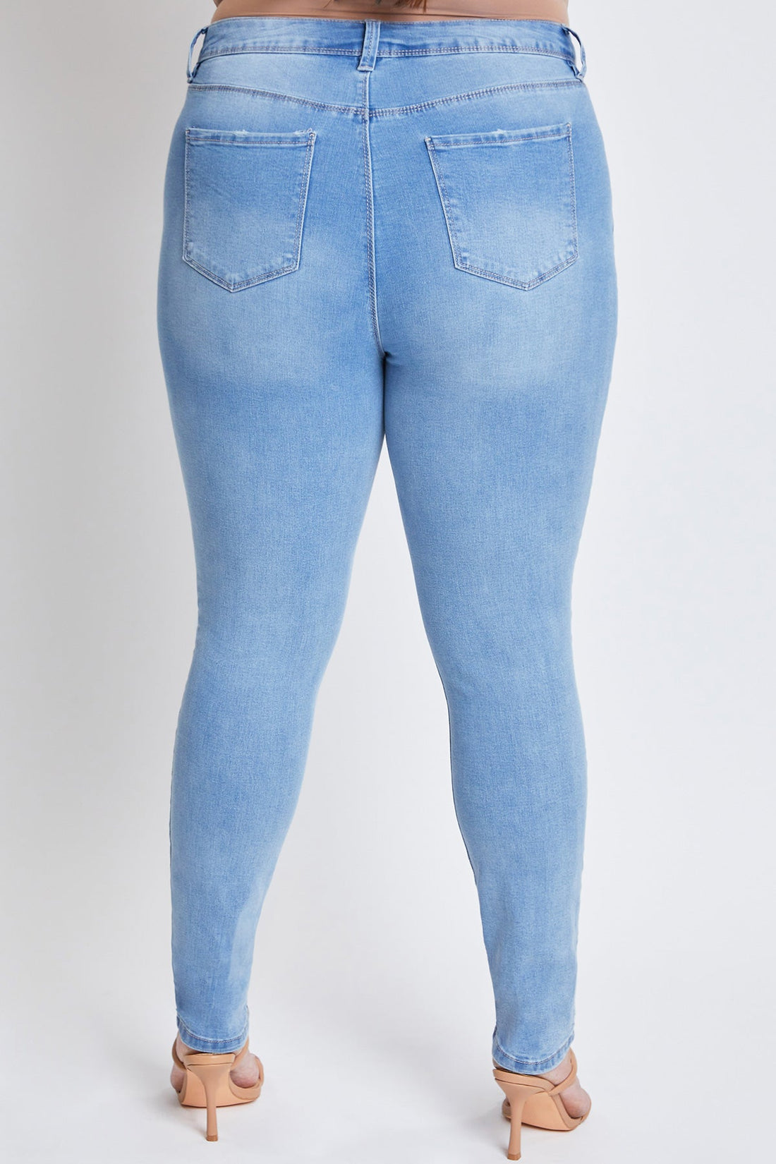 Women's Plus Essential  Skinny Jeans