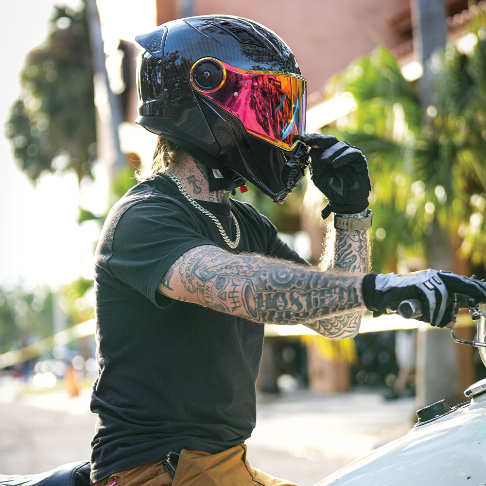 D.O.T. & ECE Daytona C6 PRO- Grey Carbon Fiber